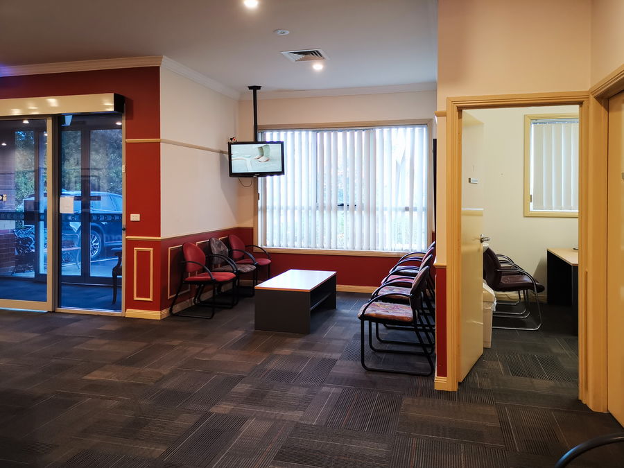 wantirna consulting rooms knox audiology neurosurgeon spine surgeon waiting area